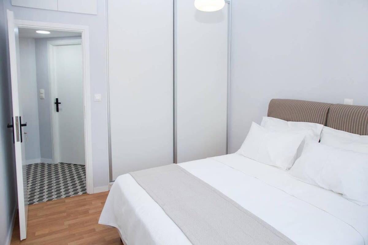 Fully Renovated, Modern Beauty In Central Athens! Dış mekan fotoğraf